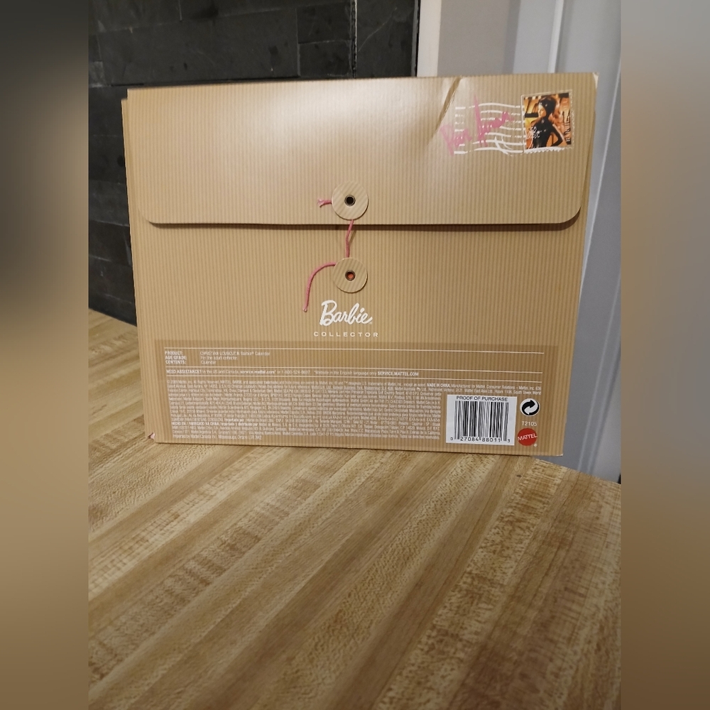 christian louboutin × barbie my year in Paris calendar collectors book - Picture 4 of 7
